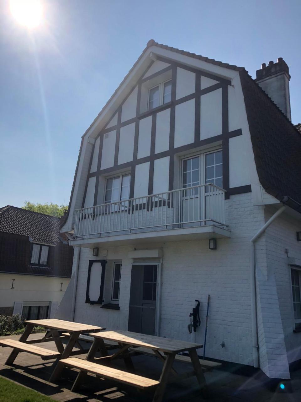 Villa Fernley Де Пане Екстериор снимка